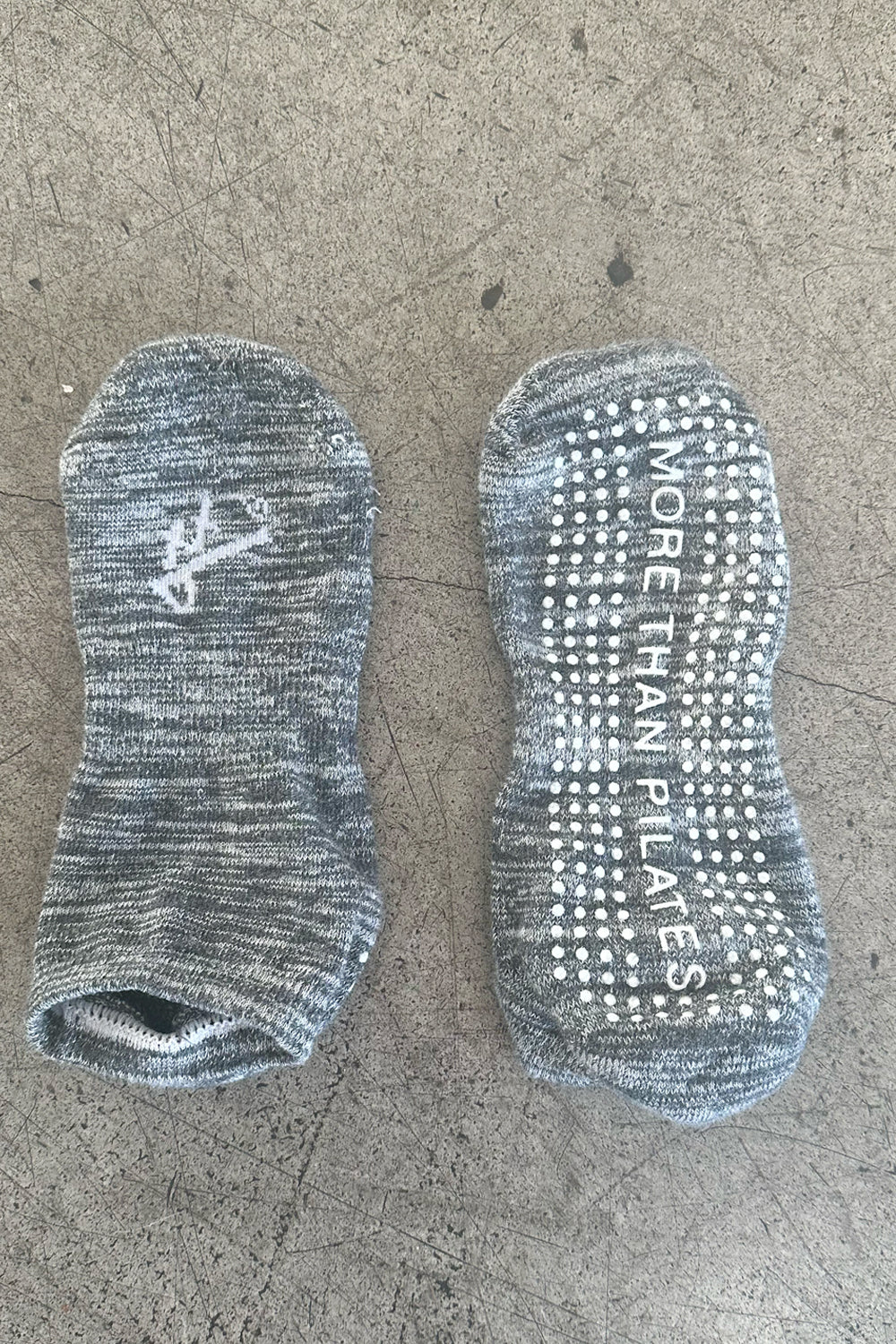 Men’s grip socks